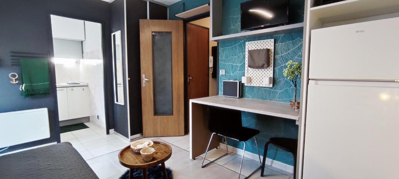 Michelet Studio Climatise Avec Balcon Et Parking Ferme Montpellier Exterior photo
