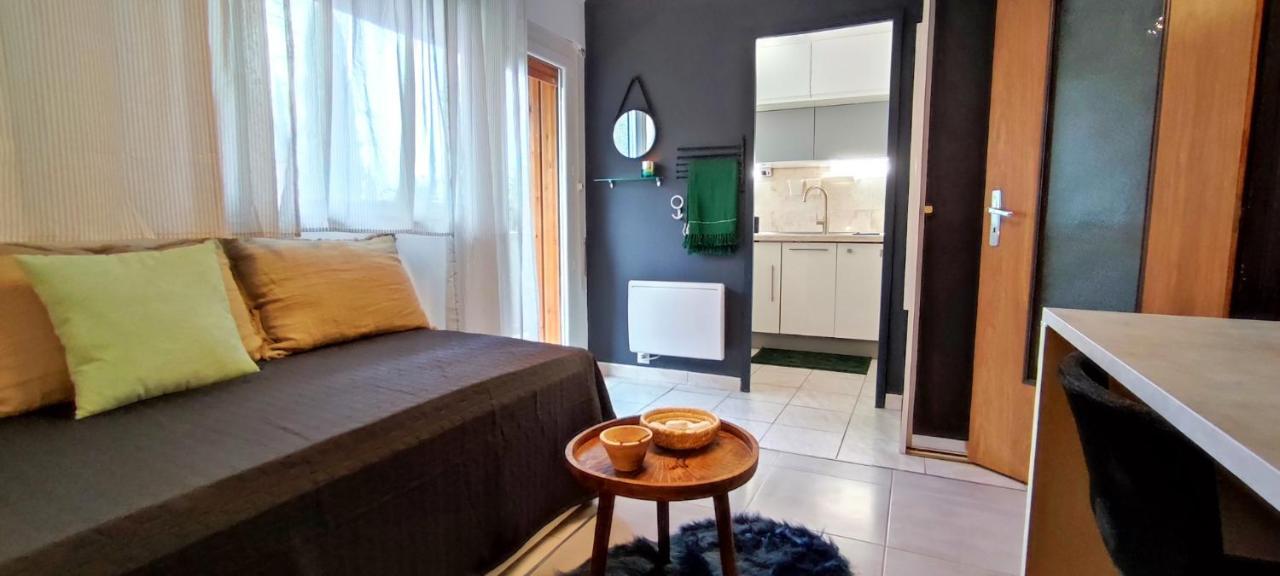 Michelet Studio Climatise Avec Balcon Et Parking Ferme Montpellier Exterior photo