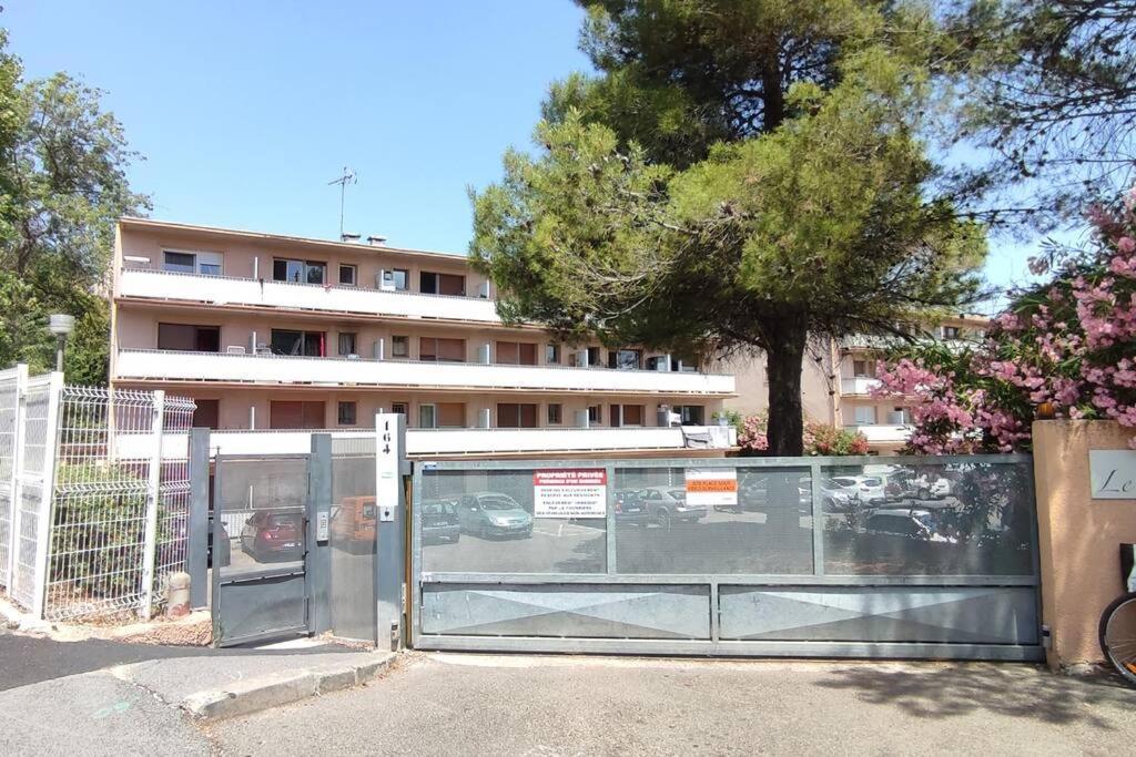 Michelet Studio Climatise Avec Balcon Et Parking Ferme Montpellier Exterior photo